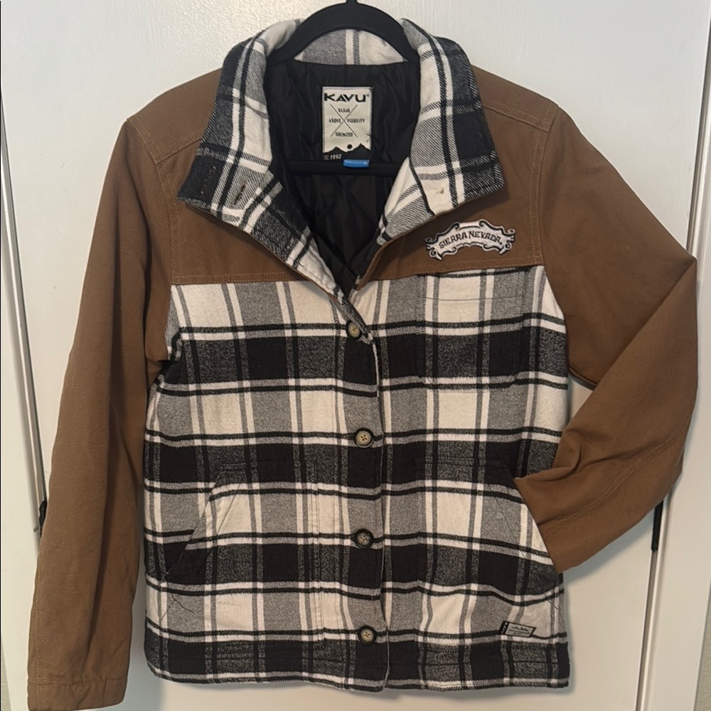 Kavu Tan and Black Plaid Jacket Sierra Nevada Brewery swag.